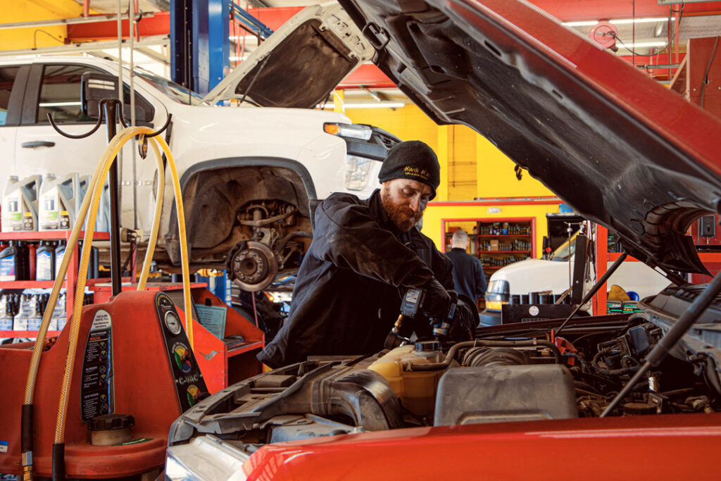 7 Reasons You Shouldn’t Wait Until Summer to Check Your Car AC