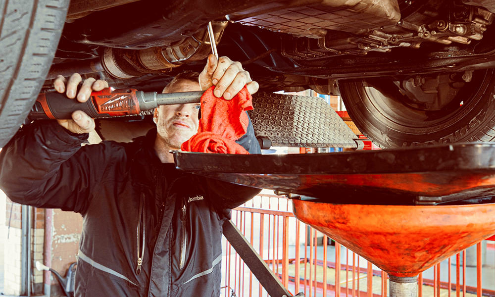 Full-Service Oil Change - Kwik Kar Denton